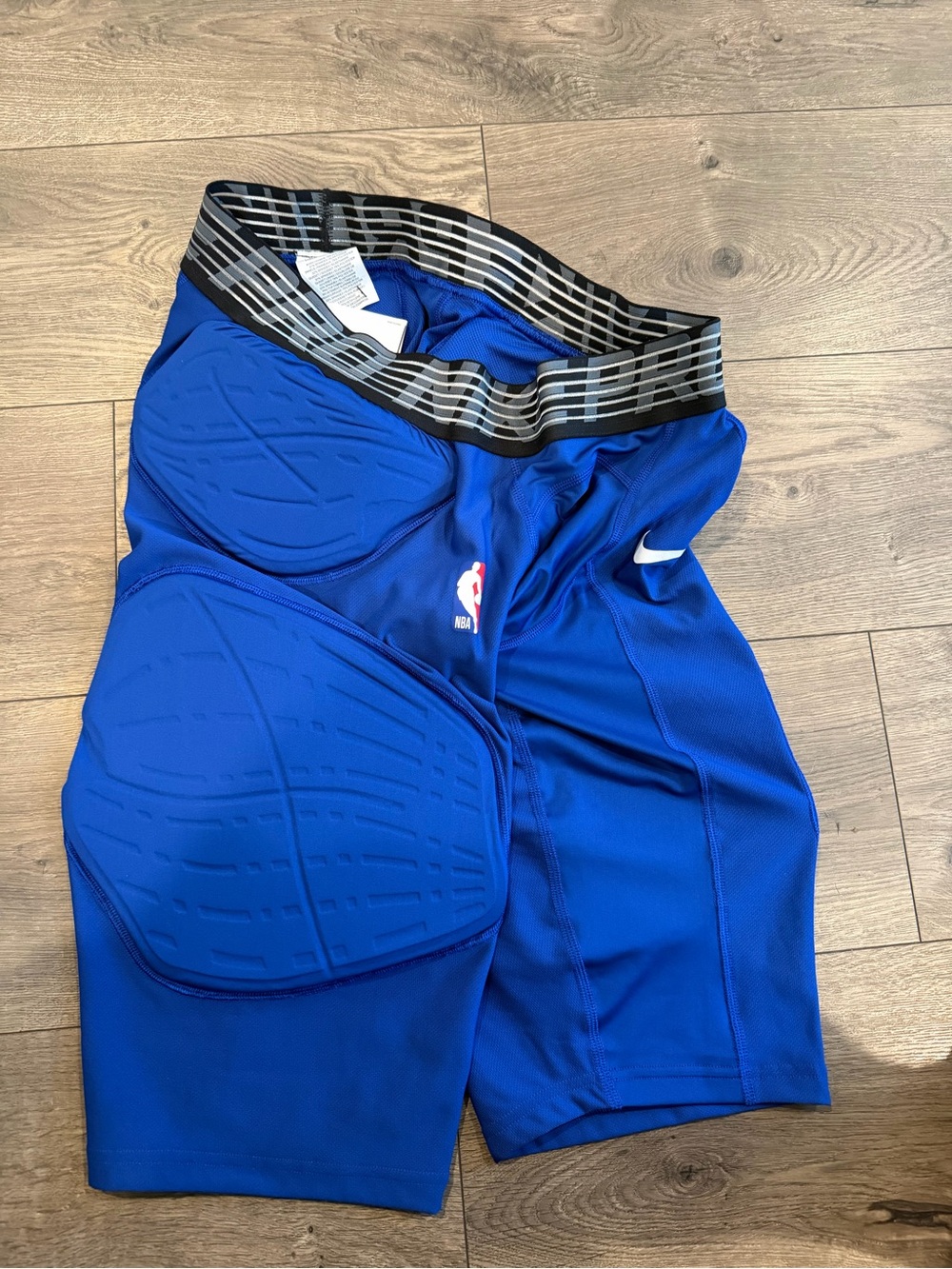 NIKE COMPRESSION PADDED SHORTS DETROIT PISTONS BLUE XXLT 881966-495
